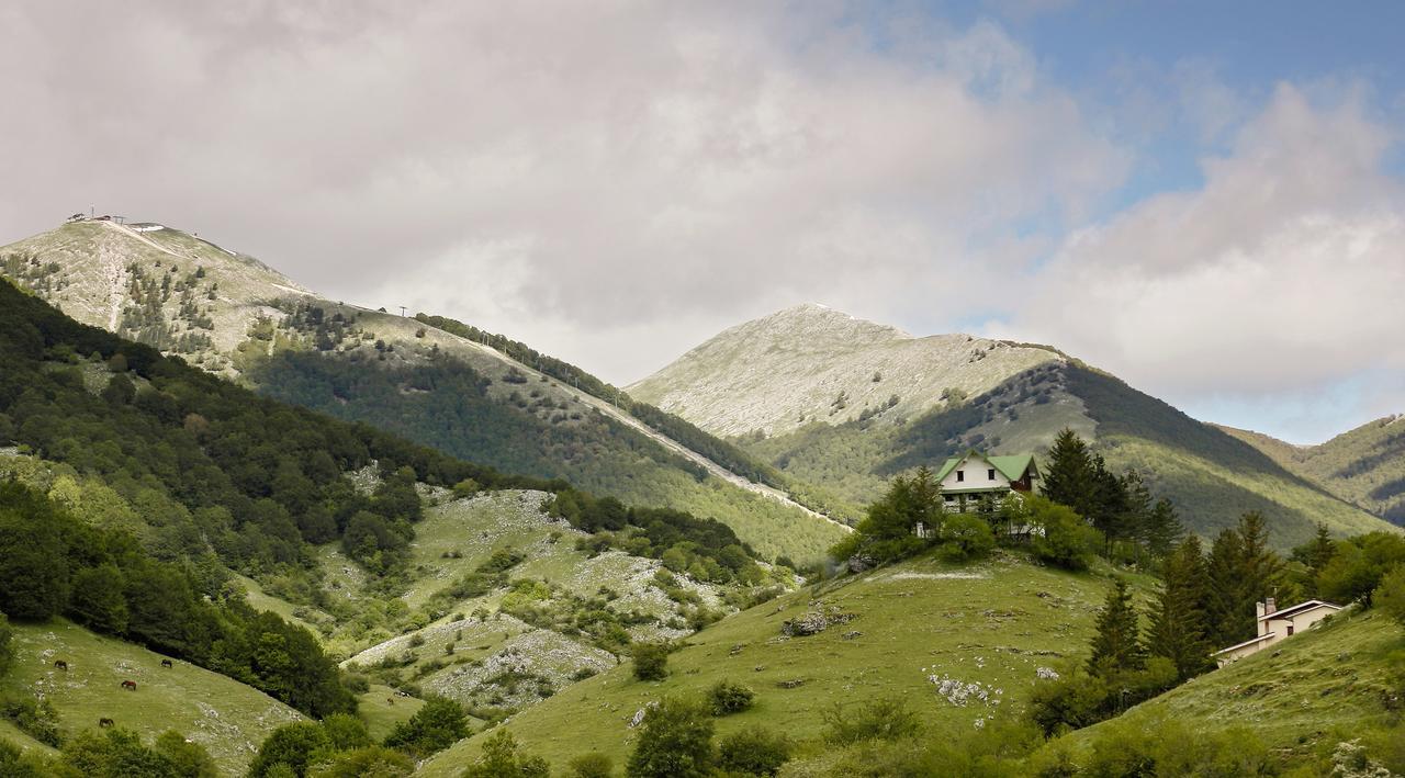 Hotel Valle Del Lupo Pescasseroli Luaran gambar